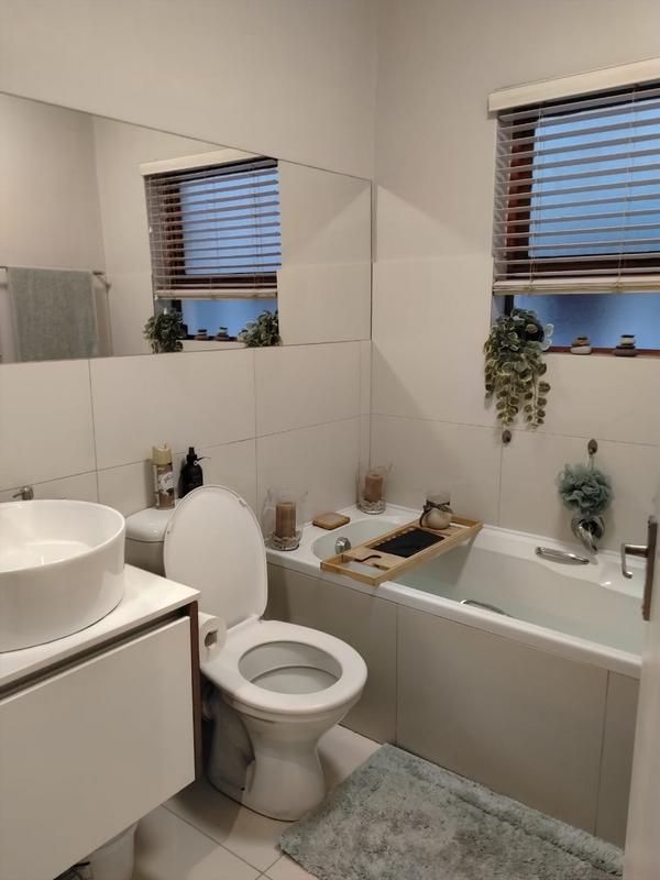 To Let 2 Bedroom Property for Rent in Durbanville Western Cape